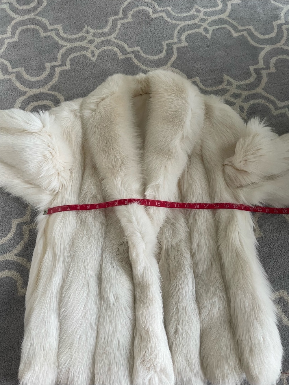 Saga Furs Cream/White Fox Fur Coat - Picture 7 of 13